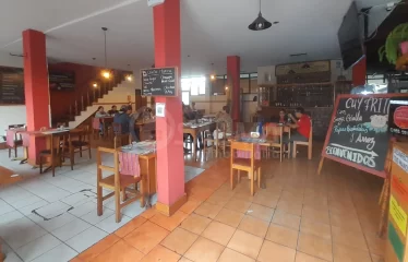 LOCAL COMERCIAL EN ESQUINA – SAN MIGUEL