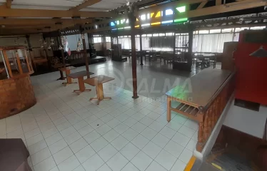 LOCAL COMERCIAL EN ESQUINA – SAN MIGUEL