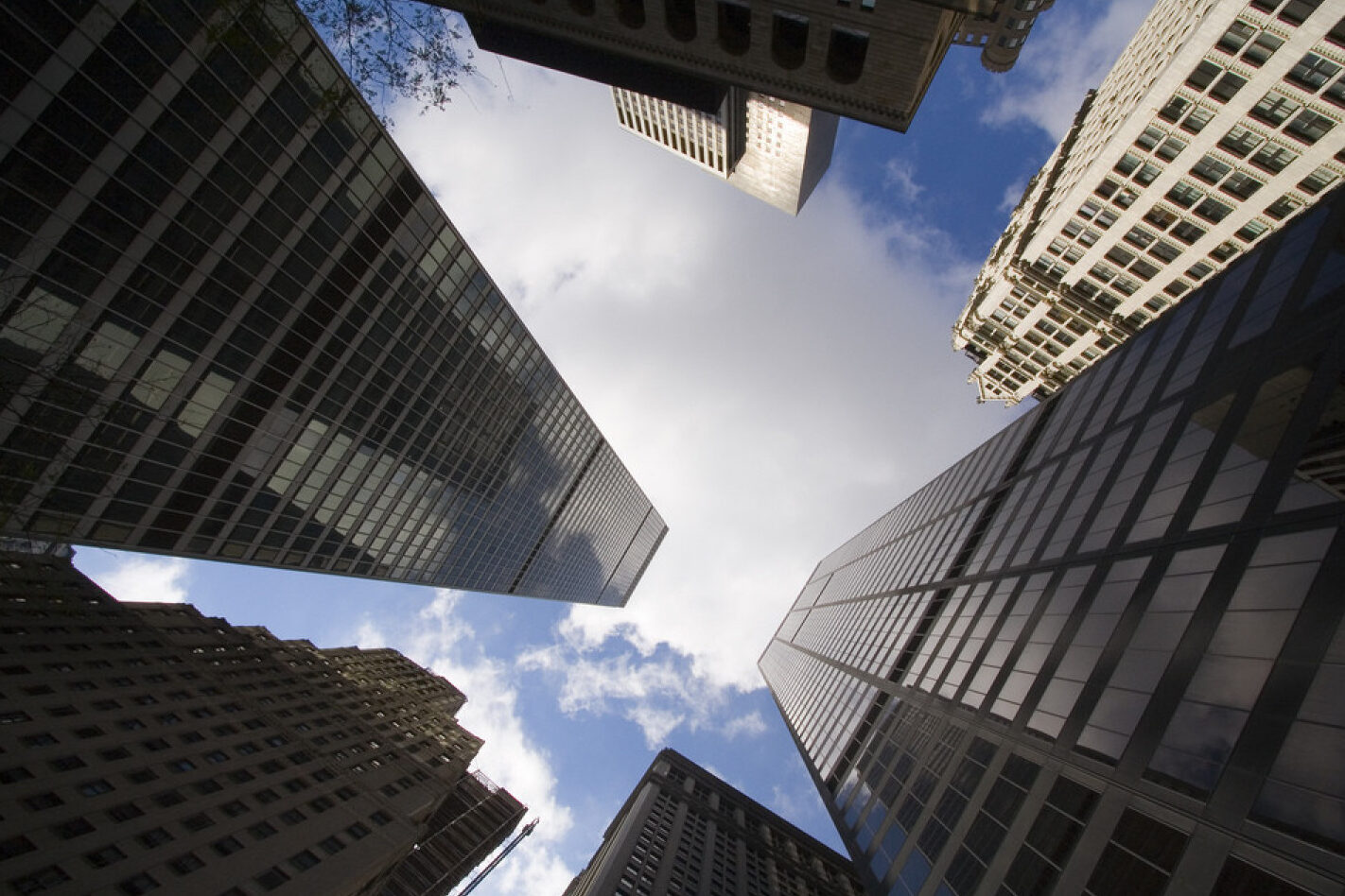 Fibra Prime adquiere 5 edificios de oficinas en Centro de Lima